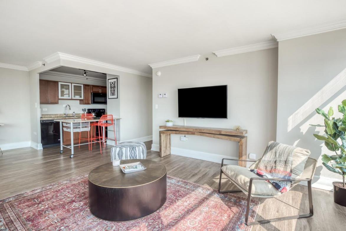 Cozysuites 800 Tower 1Br With Gym! 10 Louisville Kültér fotó