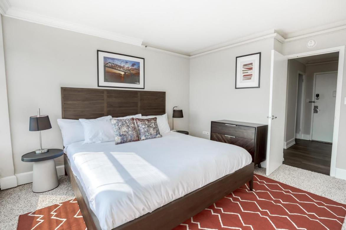 Cozysuites 800 Tower 1Br With Gym! 10 Louisville Kültér fotó