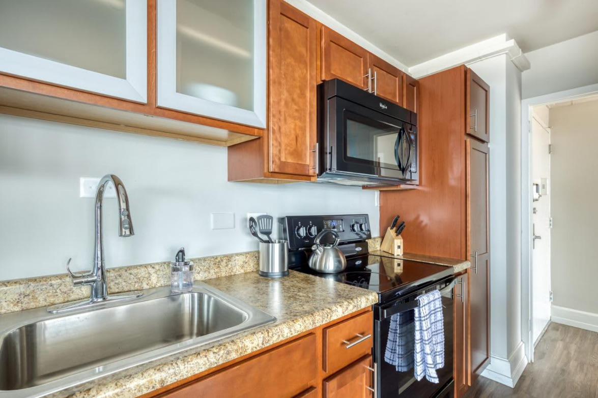 Cozysuites 800 Tower 1Br With Gym! 10 Louisville Kültér fotó